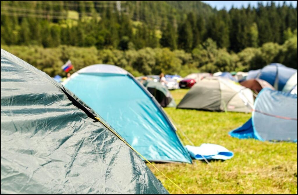 A photo of camps, outdoor