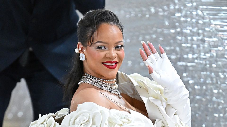 Rihanna Becomes The New Face Of J’Adore By Dior 18 an image of Rihanna, the famous pop singer.