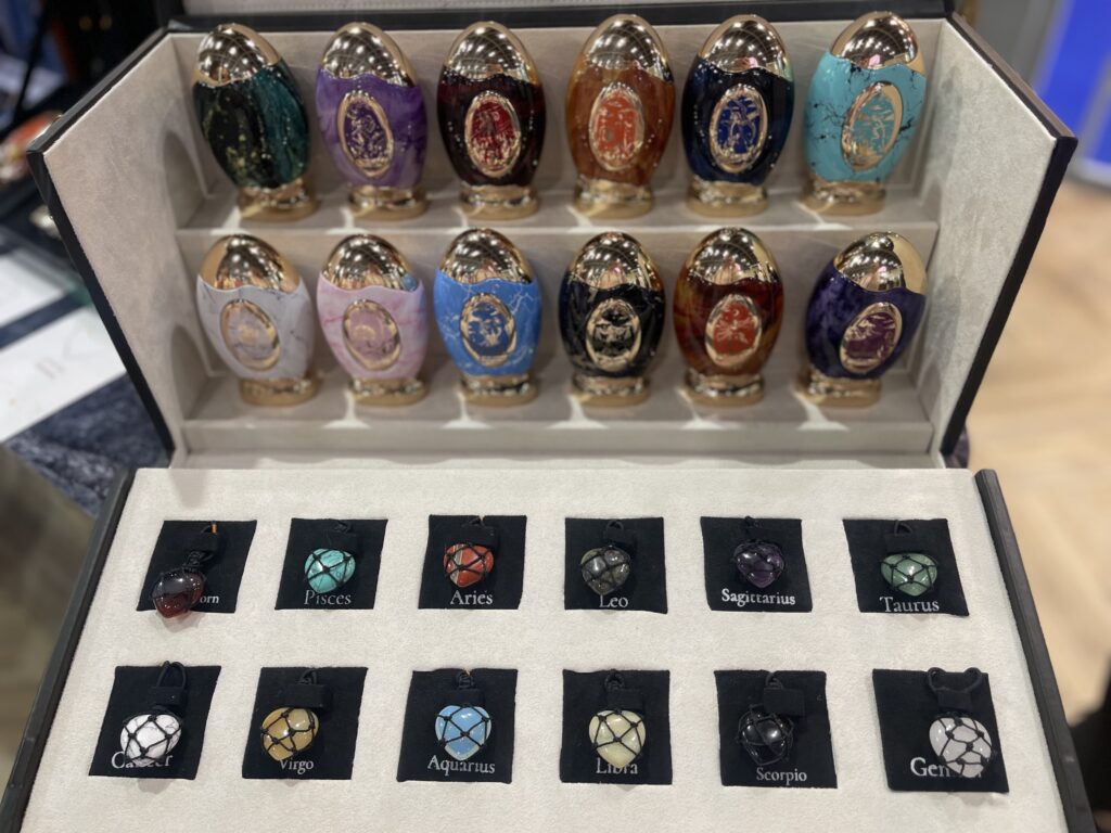 An image of different set of perfumes suitable for different zodiac signs.