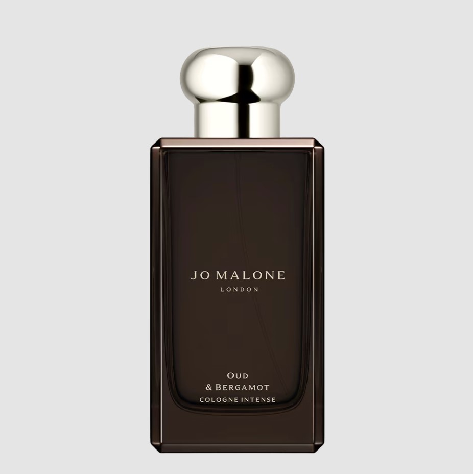 An image of Jo Malone Oud and bergamot perfume