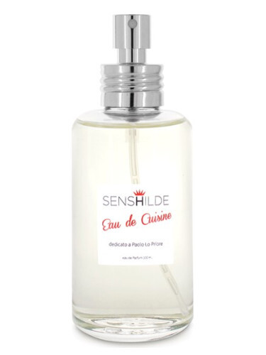 An image of Soliani Eau de Cuisine perfume for unisex which has fish notes in it.