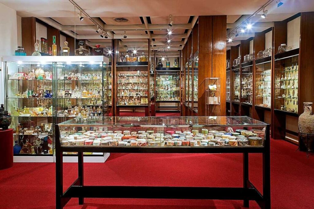 A Whiff Through the World's Perfume Museums 21 An image of Museu del perfum museum in Barcelona