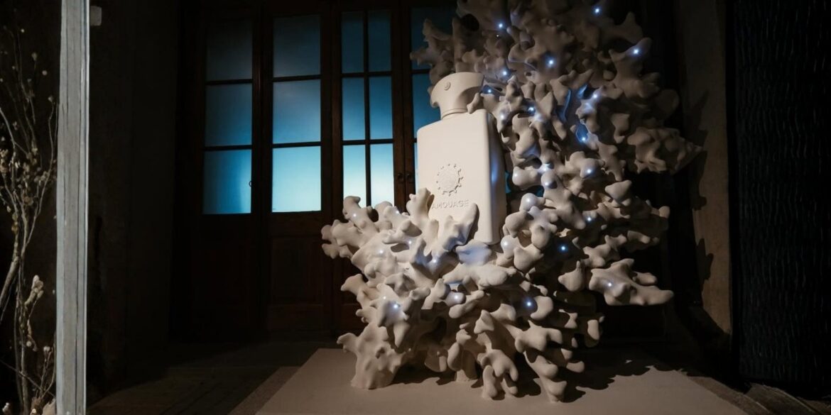 An image of Amouage Sindbad Essence de parfum unisex