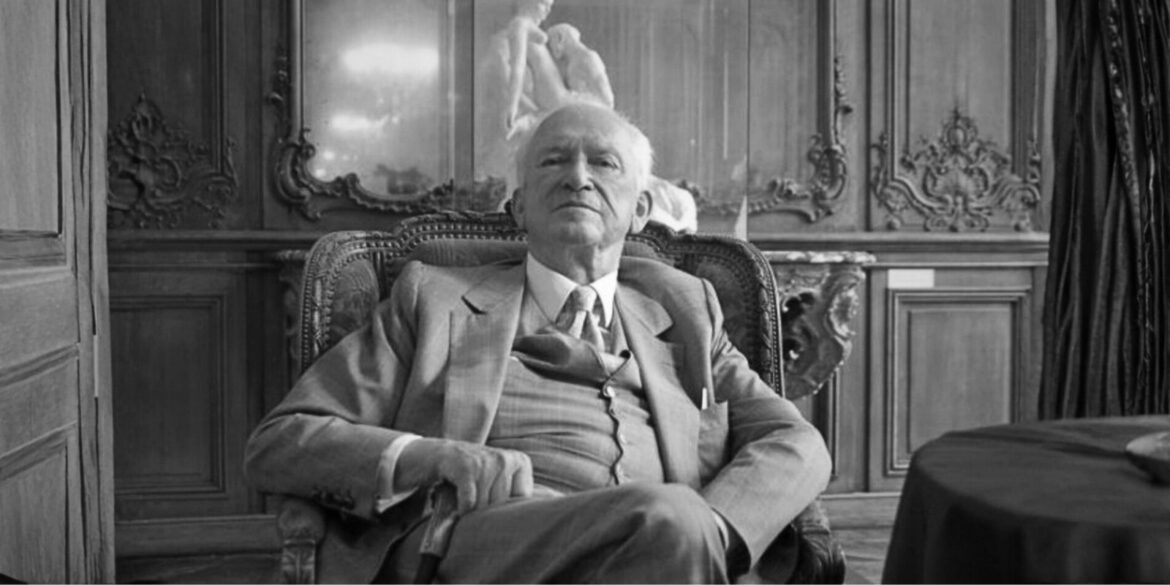 An image of the perfumer Jean Paul Guerlain