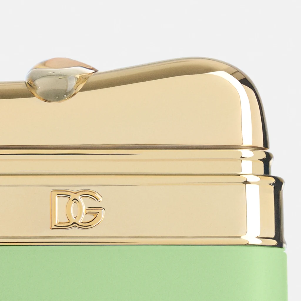 Dolce & Gabbana’s New Invention: Alcohol Free Perfume Gels 24 A closeup image of D&G alcohol free perfume