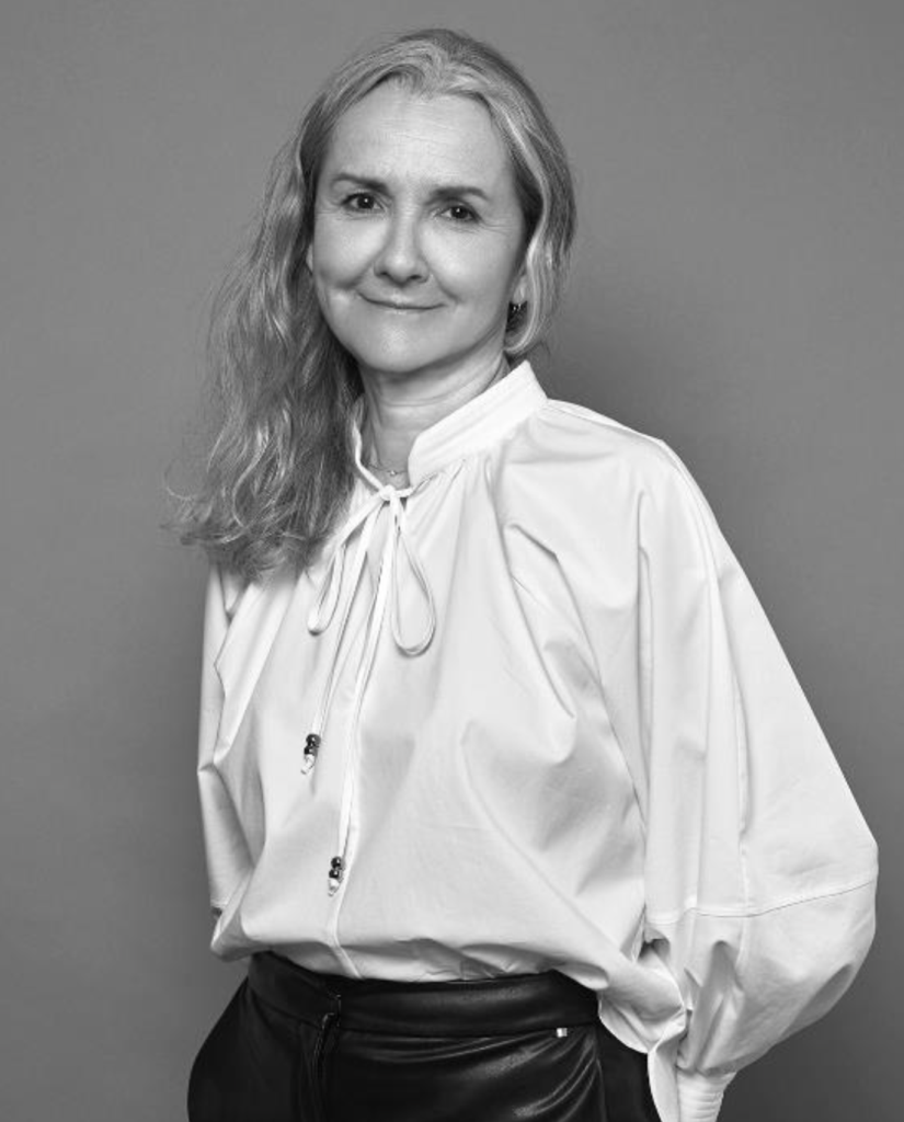 صورة للعطارة أنيك ميناردو