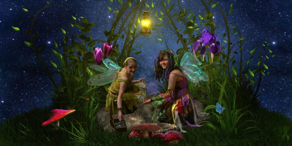 An image of a 2 fantasy character girls