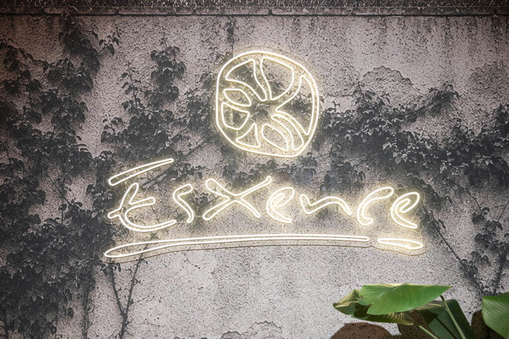 esxence 1 V Perfumes Blog