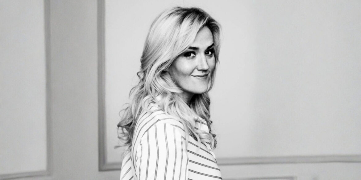An image of the perfumer Roxxane kirkpatrick